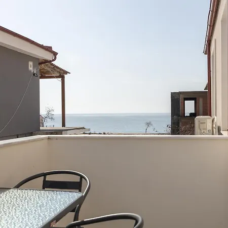 Dimitra 2 Nea Karvali