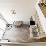 Dimitra 2 Apartman Néa Karváli